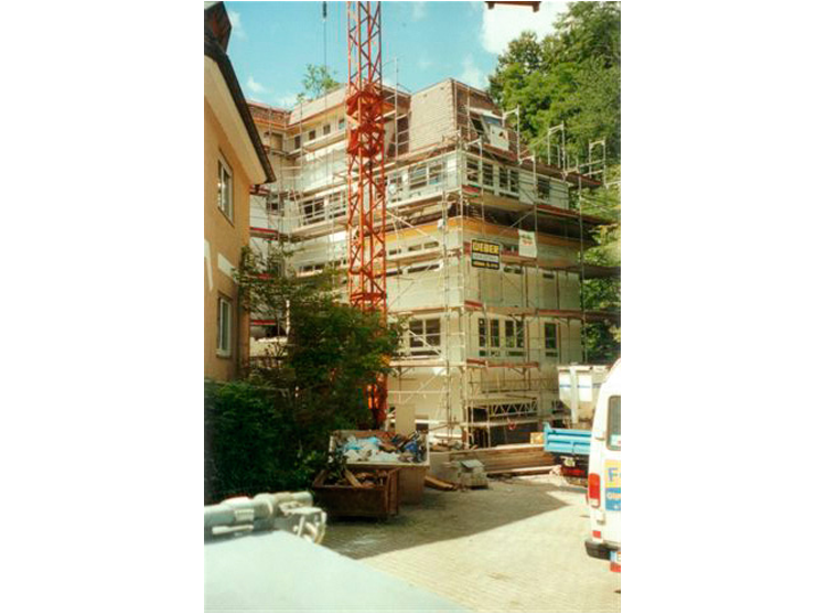 2000 - Weiterer Ausbau Firmengebäude